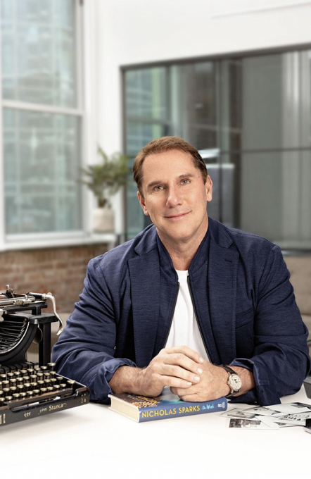 Nicholas Sparks at Knight Theatre